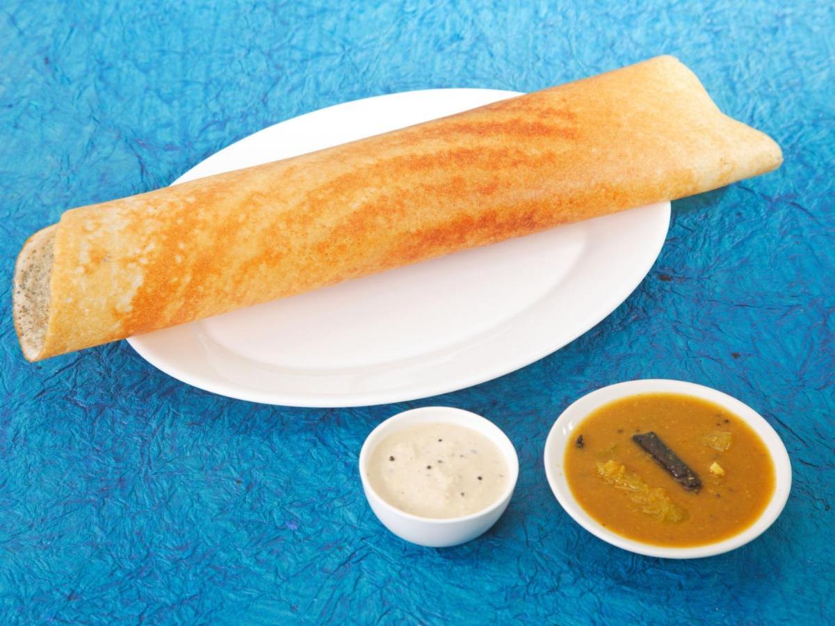 Oyo 69625 Mayuraa Residency Hotel Kumbakonam Eksteriør billede