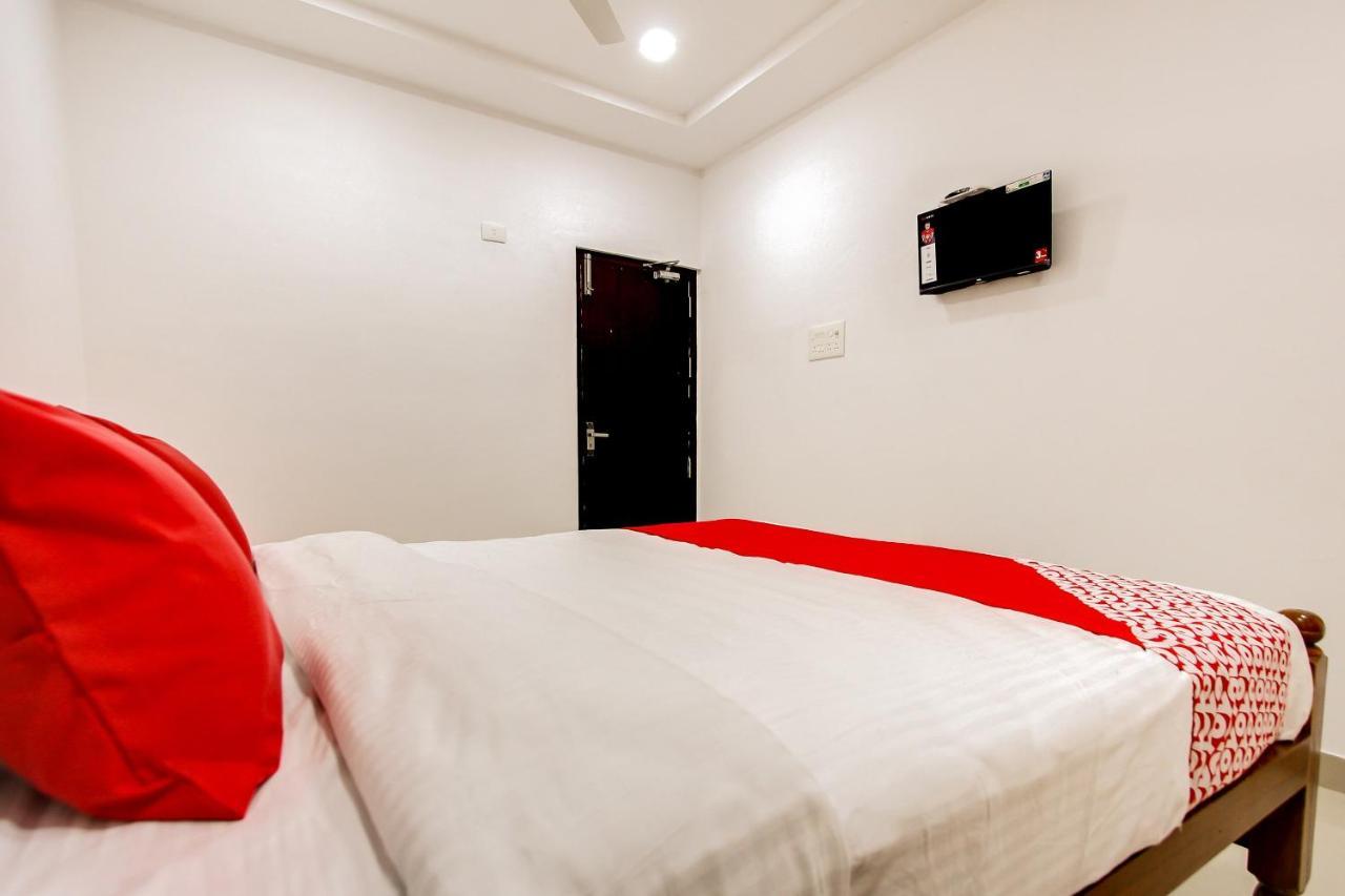 Oyo 69625 Mayuraa Residency Hotel Kumbakonam Eksteriør billede